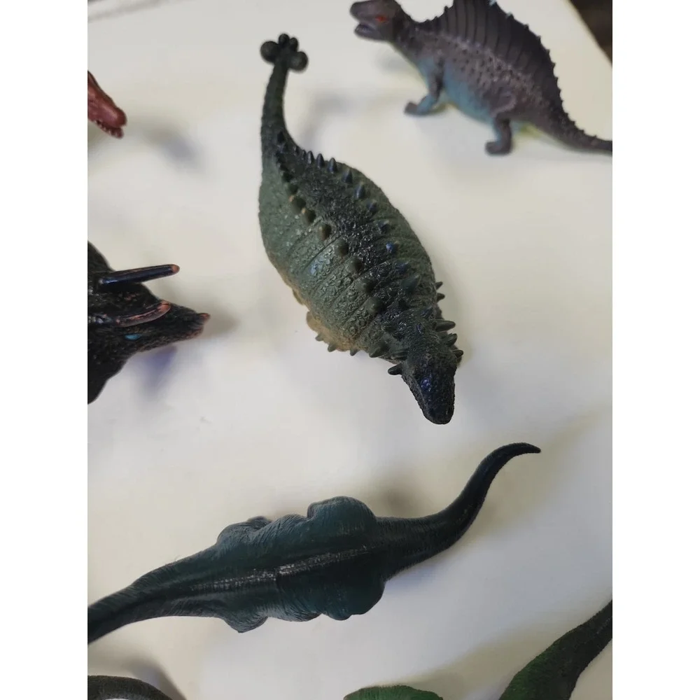 Huge Collection Of Toy Dinosaurs Various Sizes Lot Of 10‎  Pre Owned